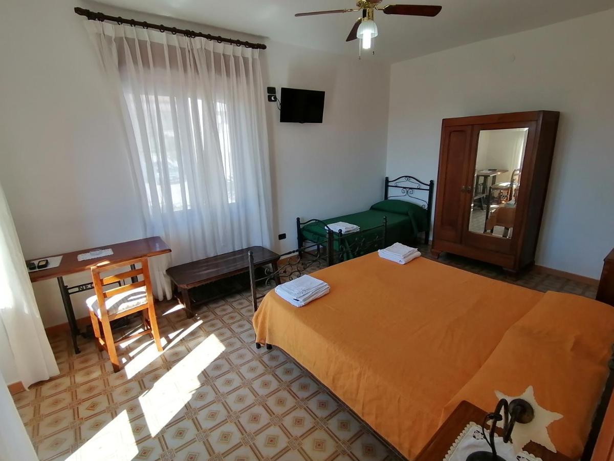 B&B La Porta Del Cilento カプチオ・パエストゥム エクステリア 写真