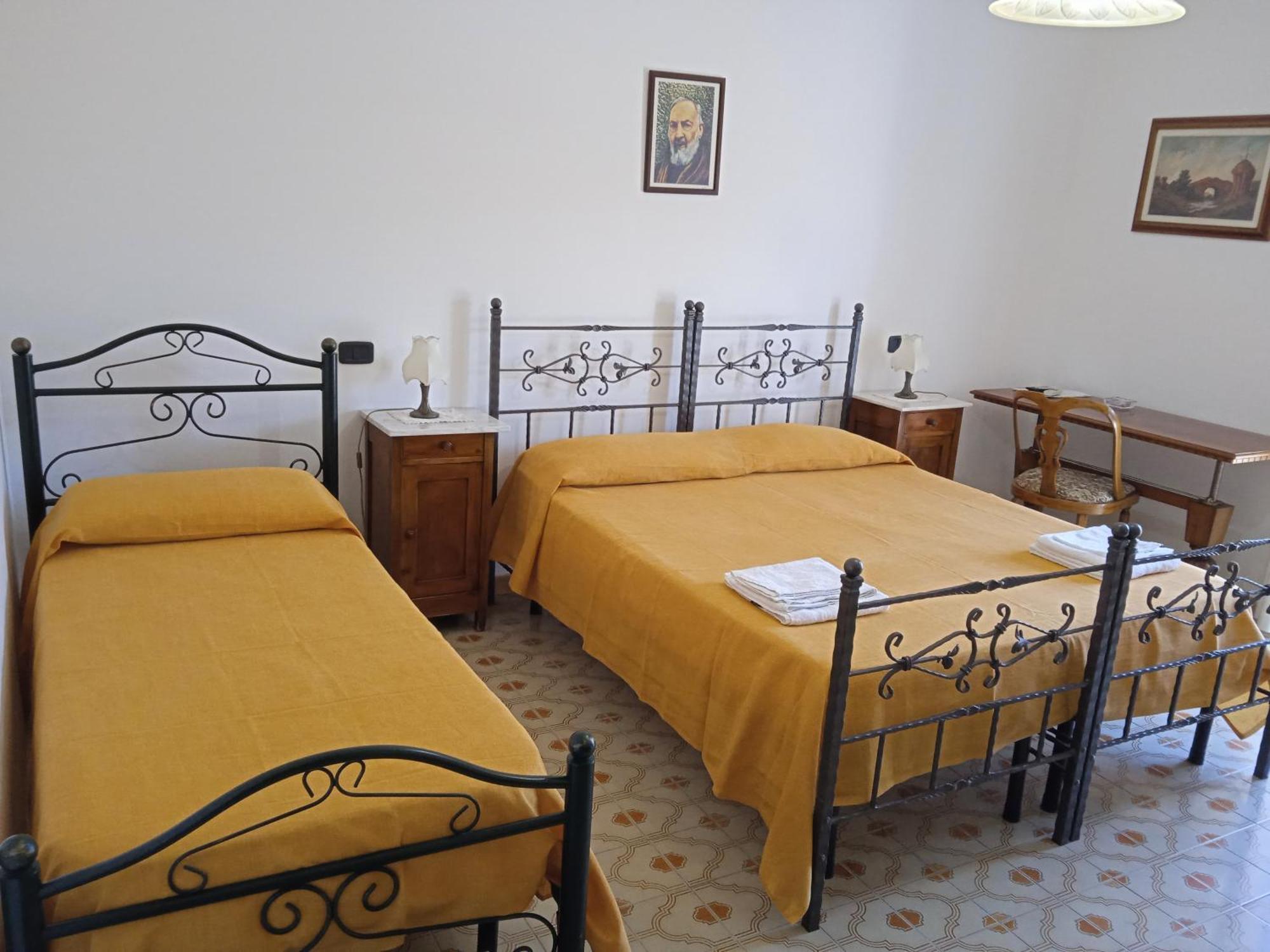 B&B La Porta Del Cilento カプチオ・パエストゥム エクステリア 写真